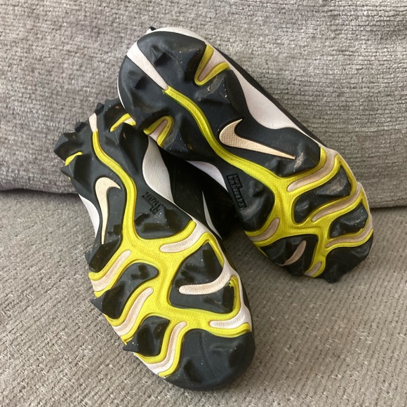 Nike Vapor Cleats (Youth) - Picture 4 of 5